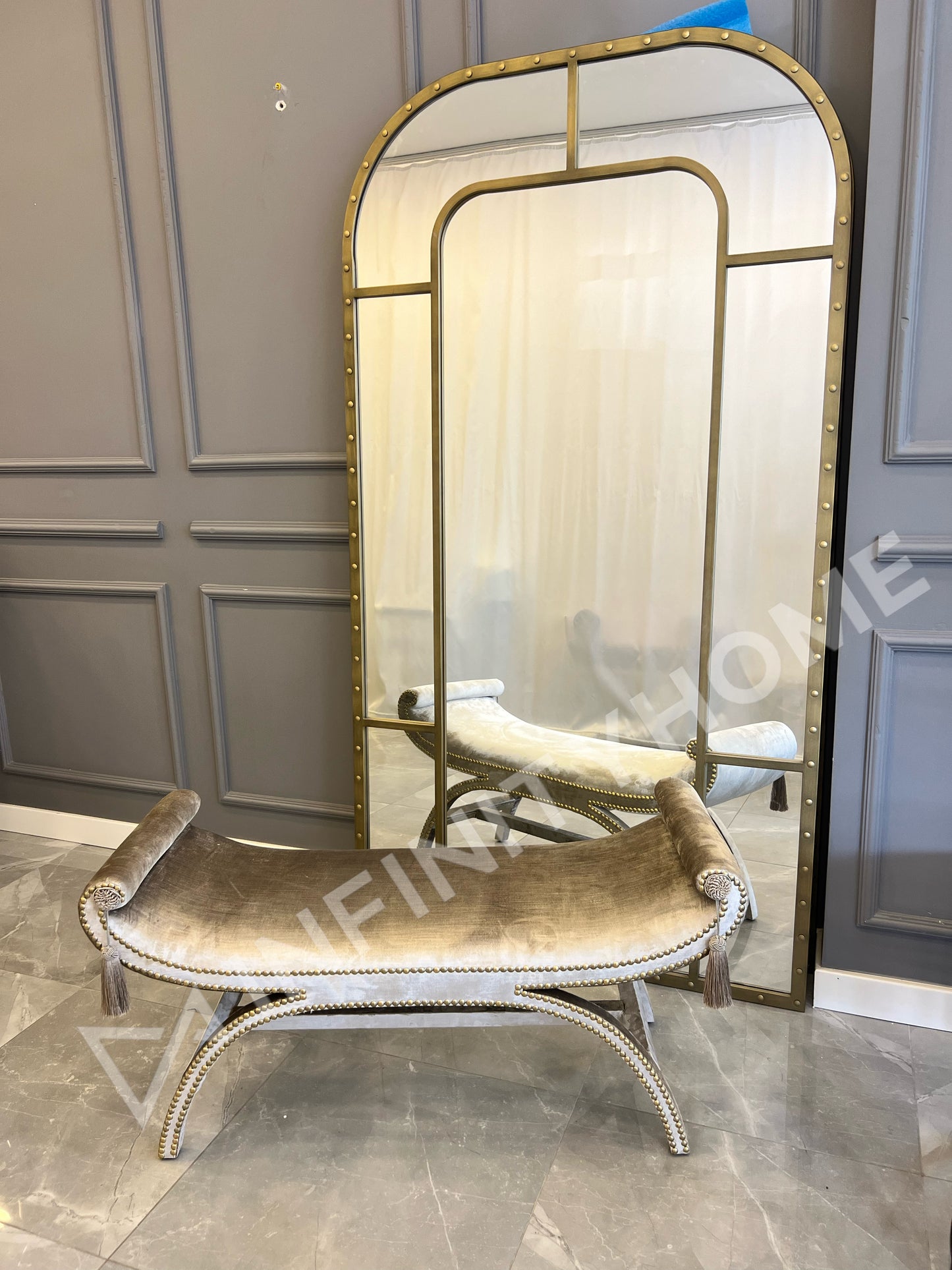 Eskitme Gold Reina Ayna
