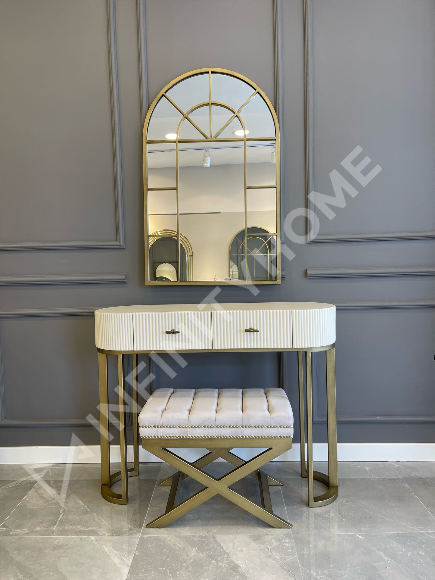 Oval Klasik Dresuar - Esk. Gold